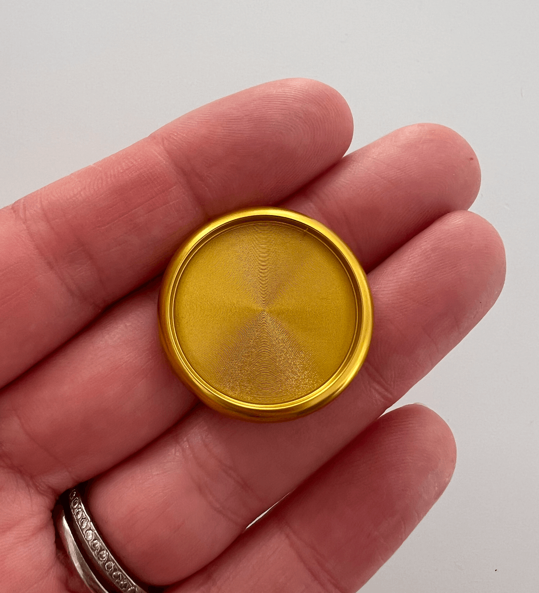 Discbound | Discs | Metal | Gold | Set of 8 | 24, 28, or 32mm