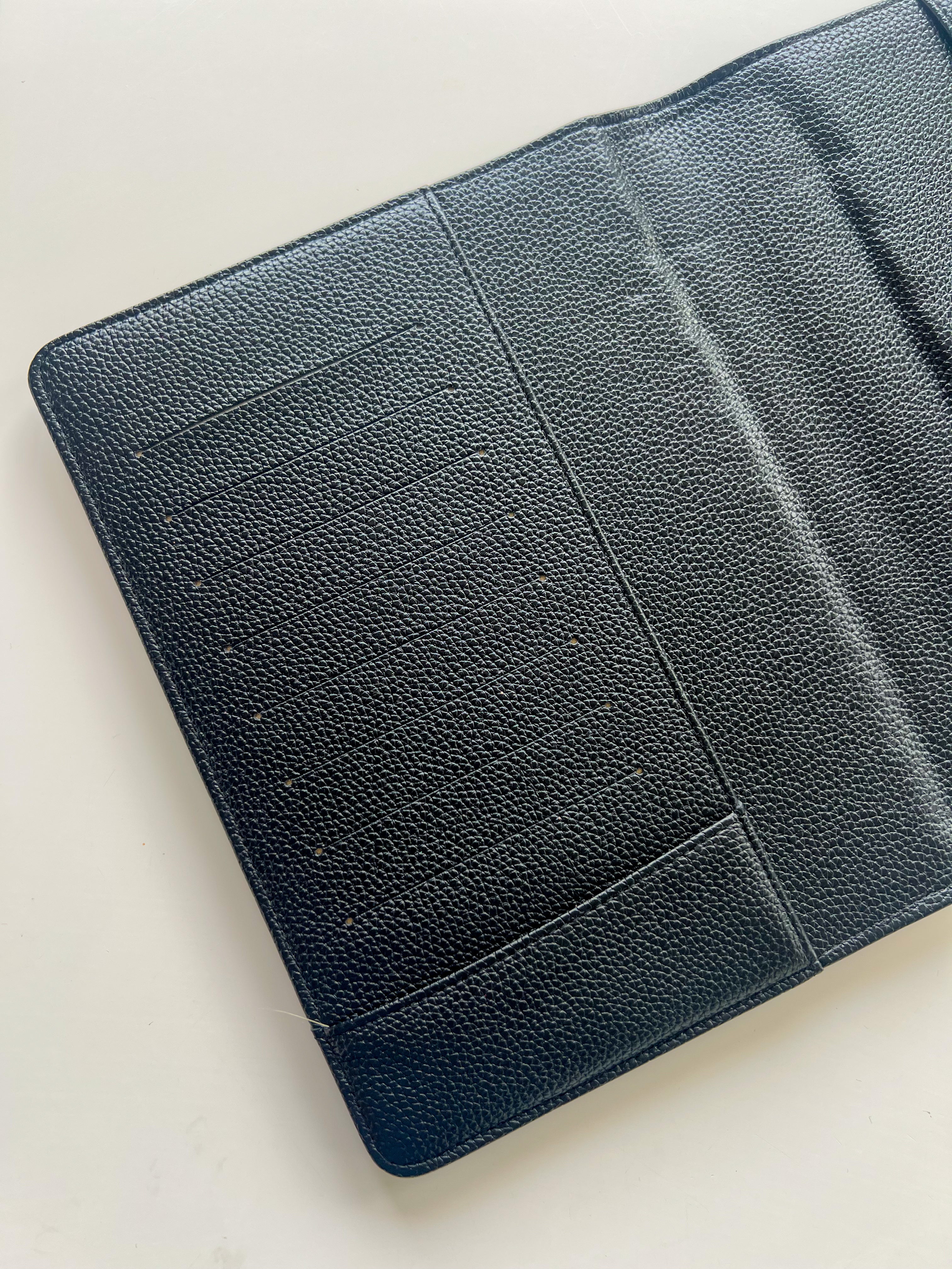 A5 Black wrap cover — discbound planner cover, lifestyle photo