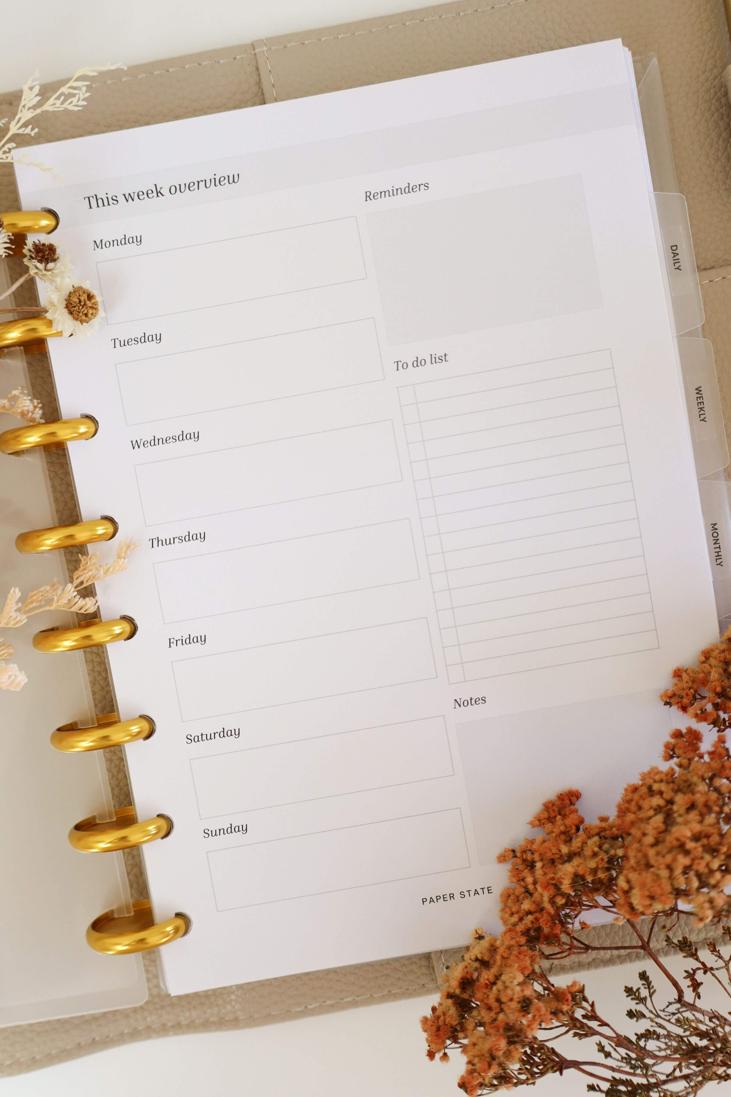 A5 Weekly Schedule Undated — A5 discbound insert — refillable planner pages, close-up