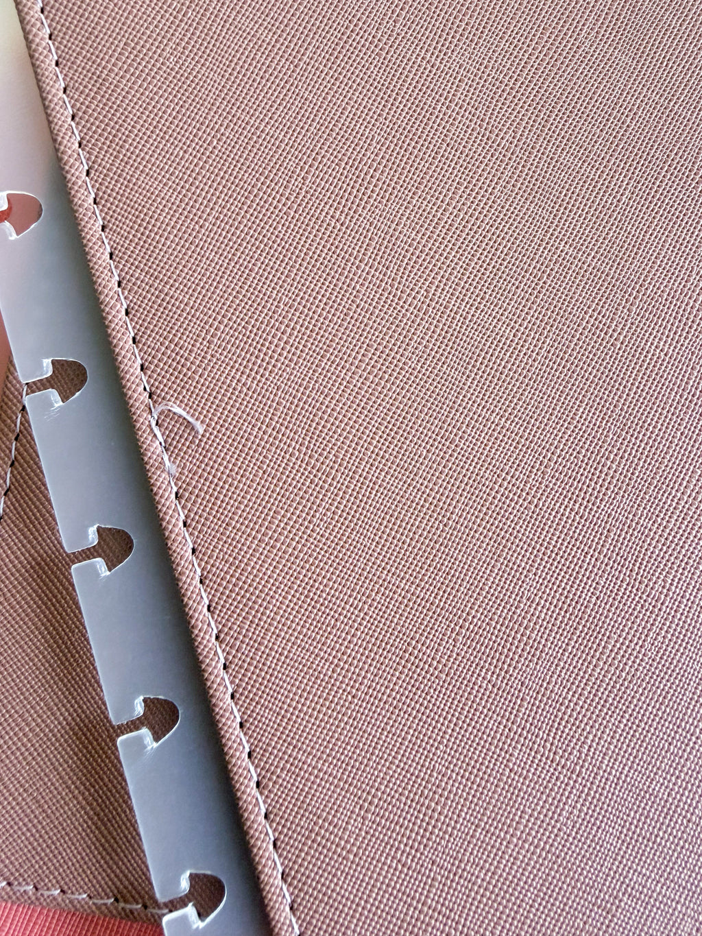 SECONDS Taupe clip-on cover